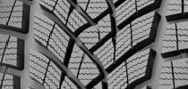 opona zimowa Goodyear UG Performance G1 bieznik