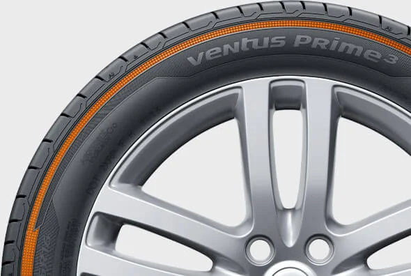 Oplywowy ksztalt sciany bocznej