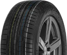 Zbliżenie bieżnika Bridgestone Alenza 001