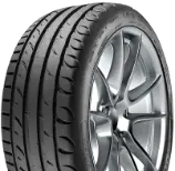 Zbliżenie bieżnika Riken Ultra High Performance 245/45 R18 100 W XL