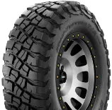 Zbliżenie bieżnika BFGoodrich Mud Terrain T/A KM3 215/75 R15 100/97 Q POR