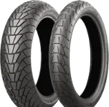 Zbliżenie bieżnika Bridgestone Battlax Adventurecross Scrambler AX41S 130/80-17 65 H Tył TL