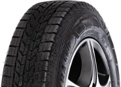 Zbliżenie bieżnika Goodyear UltraGrip Cargo