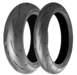 Zbliżenie bieżnika Bridgestone Battlax Racing Street RS11 180/55ZR17 (73 W) Tył TL