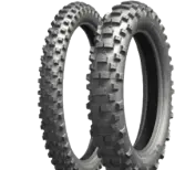Zbliżenie bieżnika Michelin Enduro XTREM 140/80-18 70 R Tył TT NHS