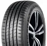 Zbliżenie bieżnika Falken Ziex ZE320 215/40 R18 89 W XL, MFS