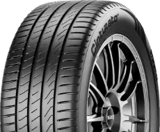 Zbliżenie bieżnika Pirelli Cinturato (C3)