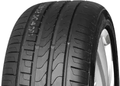 Zbliżenie bieżnika Pirelli P7 Cinturato (P7C1)