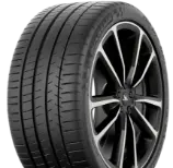 Zbliżenie bieżnika Michelin Pilot Super Sport 305/35 R22 110 Y XL, ZR
