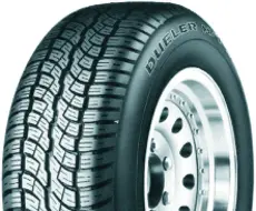 Zbliżenie bieżnika Bridgestone H/T 687