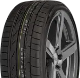 Zbliżenie bieżnika Bridgestone RE050A 245/40 R19 98 Y RUN ON FLAT XL, FR, California