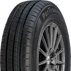 Zbliżenie bieżnika Kumho PorTran KC53