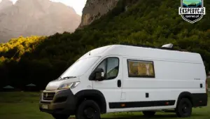  Czarnogóra kamperem – odkryj urok slow travel po Bałkanach