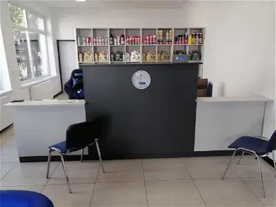Autocomplex