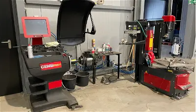 Lobo Garage
