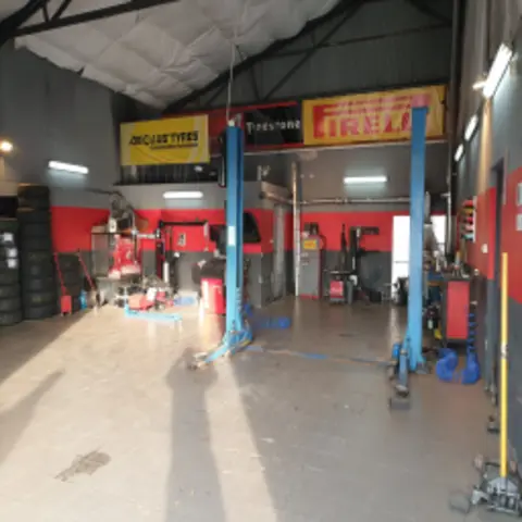 AWM – Autoszyby, Wulkanizacja, Mechanika