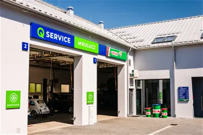 Q Service Mrugacz