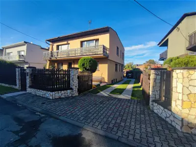 AutoBar - Detailing Wulkanizacja Regeneracja Reflektorów Polerowanie