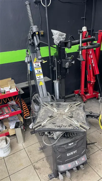 Warsztat samochodowy FamSerwis