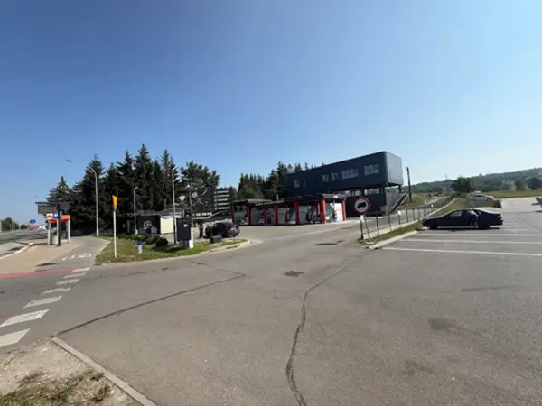 CUNEO Modern Car Care