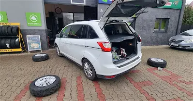 Q Service Auto Perfect Miler
