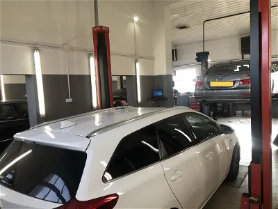 Auto MKS