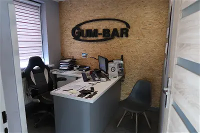 GUM-BAR