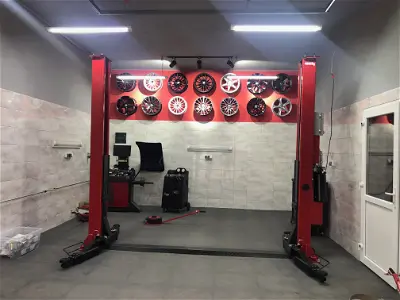 SR-Cars Maciej Nowak